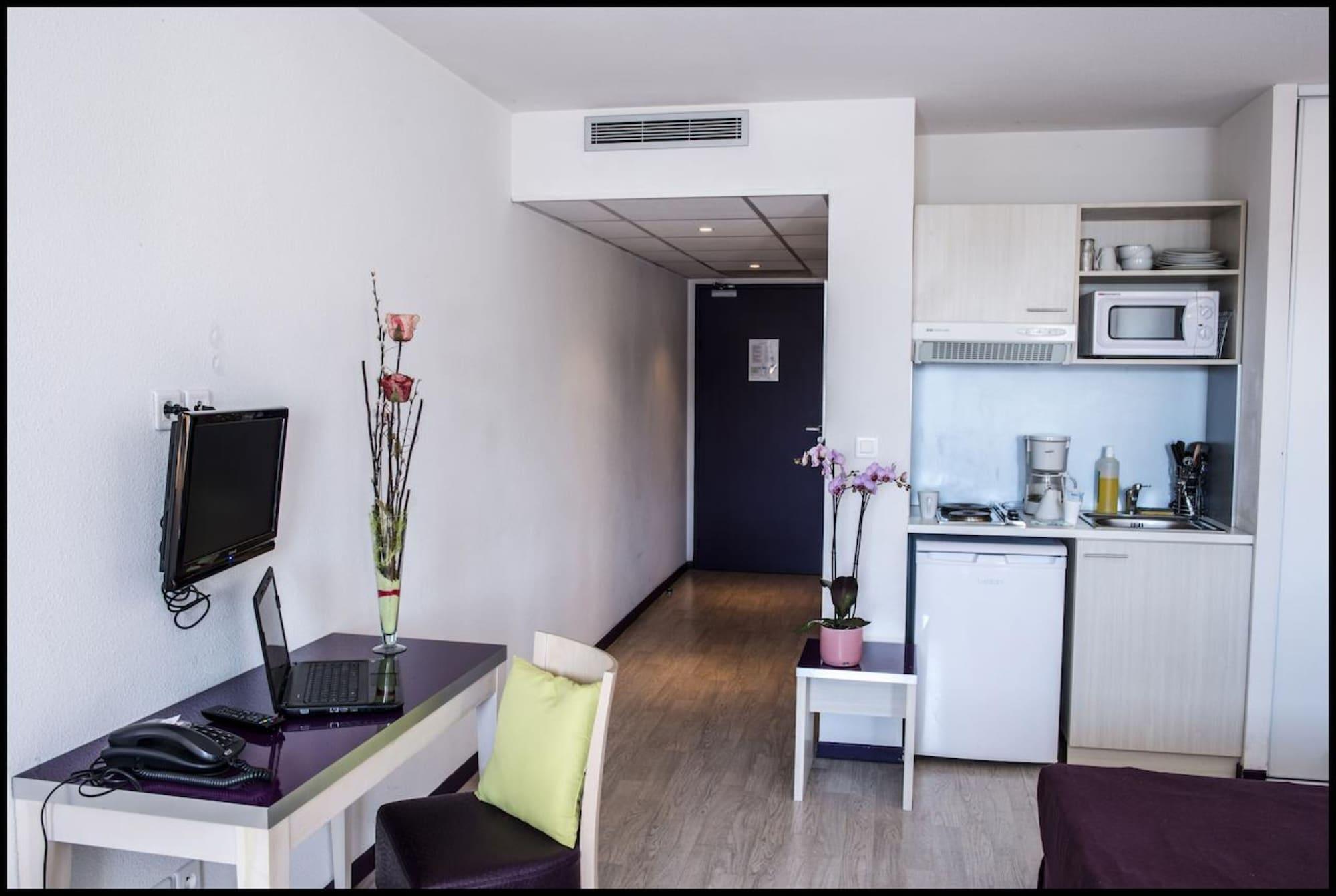Appart'Hotel - Residence La Closeraie Лурд Экстерьер фото