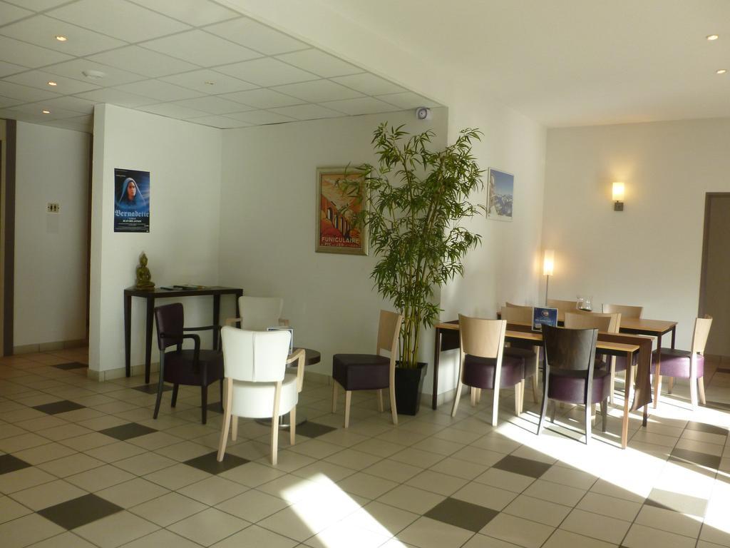 Appart'Hotel - Residence La Closeraie Лурд Экстерьер фото